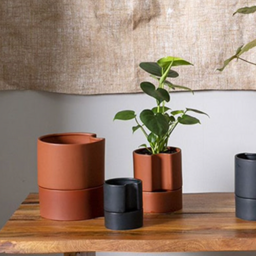 Jett Pot Self Watering Pot